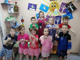 Конструированию из природного материала Конструированию из природного материала.